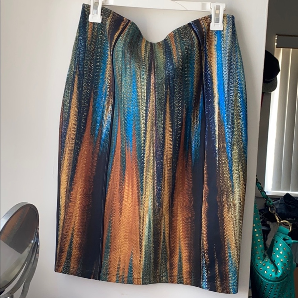 Beyoncé skirt from H&M. Never worn.